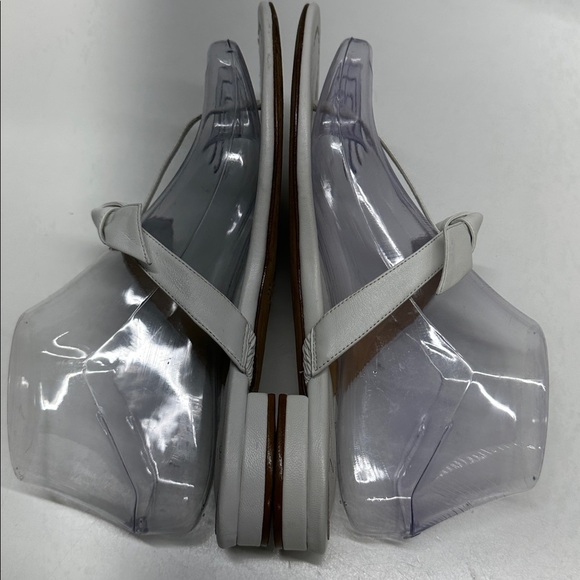Alexandre Birman Clarita Sandal Naked Flat Leather Thong Shoes White Size 37 7 - Picture 7 of 11